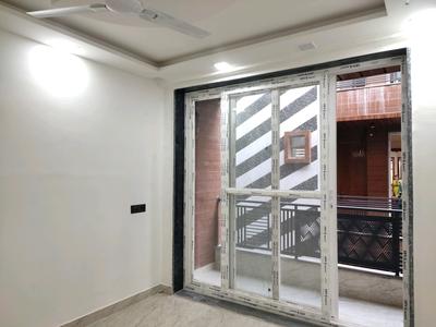 Bedroom Image of 1200 Sq.ft 4 BHK Builder Floor for sale in Sector 16B Dwarka New Delhi for Rs. 12400000