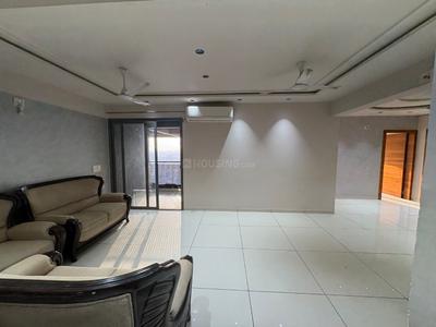 Hall Image of 2235 Sq.ft 3 BHK Apartment / Flat for sale in Iscon Platinum, Bopal Ahmedabad for Rs. 17500000