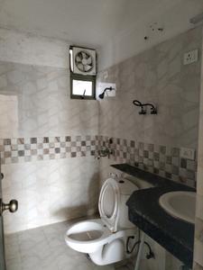 Common Bathroom Image of 1414 Sq.ft 3 BHK Apartment / Flat for rent in Amrapali Pan Oasis, Sector 70 Noida for Rs. 47000