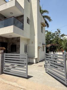 Image of 1800 Sq.ft 4 BHK Independent House for sale in Chanakyapuri, Ahmedabad for Rs. 27000000