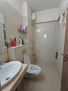 Image of 1200 Sq.ft 2 BHK Apartment / Flat for sale in L And T Seawoods Residences, Seawoods, Navi Mumbai for Rs. 27500000