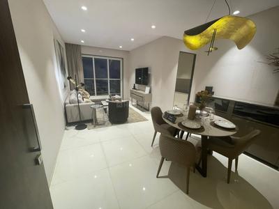 Hall Image of 800 Sq.ft 2.5 BHK Apartment / Flat for sale in Chembur Mumbai for Rs. 26000000