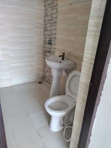 Bathroom Image of 950 Sq.ft 2.5 BHK Apartment / Flat for sale in Amrapali Zodiac, Sector 120 Noida for Rs. 9200000