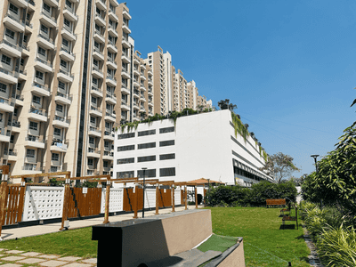Image of 1200 Sq.ft 3 BHK Apartment / Flat for sale in VTP Cygnus BuildingT12, Manjari Khurd, Pune for Rs. 10000000
