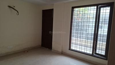 Bedroom Image of 2420 Sq.ft 4 BHK Builder Floor for sale in Rajouri Garden New Delhi for Rs. 40000000