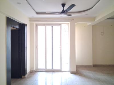 Living Room Image of 2385 Sq.ft 4 BHK Apartment / Flat for rent in Supertech Cape Town, Sector 74 Noida for Rs. 52000
