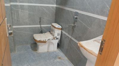 Image of 1050 Sq.ft 2 BHK Apartment / Flat for sale in Sector 110, Noida for Rs. 3200000