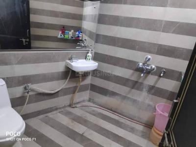Bathroom Image of 1550 Sq.ft 3 BHK Apartment / Flat for rent in Aisshpra Central Towers, Mohaddipur Gorakhpur for Rs. 21000