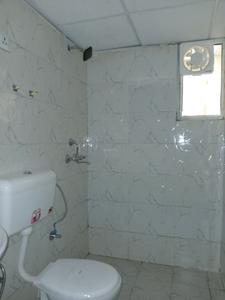 Common Bathroom Image of 800 Sq.ft 2 BHK Apartment / Flat for sale in MRG Ultimus, Sector 90 Gurgaon for Rs. 6400000
