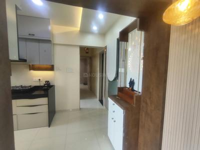 Kitchen Image of 800 Sq.ft 2 BHK Apartment / Flat for rent in Kohinoor Sapphire II, Tathawade Pune for Rs. 30000