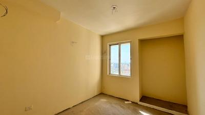 Bedroom Image of 1650 Sq.ft 3 BHK Apartment / Flat for sale in Jaypee Kensington Park Apartments, Sector 133 Noida for Rs. 13000000