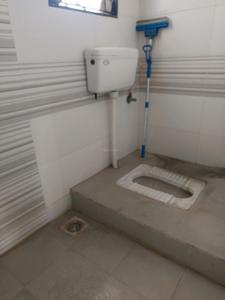Common Bathroom Image of 900 Sq.ft 2 BHK Apartment / Flat for sale in Magarpatta Annex, Magarpatta City Pune for Rs. 12000000