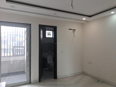 Bedroom Image of 2250 Sq.ft 3 BHK Builder Floor for sale in Rajouri Garden New Delhi for Rs. 41000000