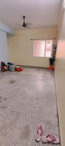Bedroom Image of 850 Sq.ft 2 BHK Apartment / Flat for rent in Bansdroni Kolkata for Rs. 16000