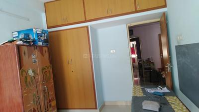 Bedroom Image of 750 Sq.ft 2 BHK Apartment / Flat for rent in Mylapore Chennai for Rs. 25000