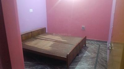 Bedroom Image of 1935 Sq.ft 2 BHK Builder Floor for rent in Kisan Path Lucknow for Rs. 14000
