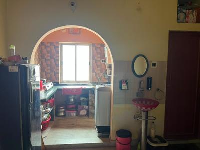 Kitchen Image of 925 Sq.ft 3 BHK Apartment / Flat for sale in Teghoria Kolkata for Rs. 5500000