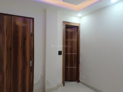 Bedroom Image of 365 Sq.ft 1 RK Apartment / Flat for rent in DLF Capital Greens Phase 1 And 2, Karampura New Delhi for Rs. 20000