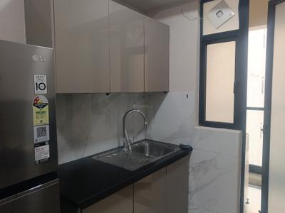 Kitchen Image of 1400 Sq.ft 2 BHK Apartment / Flat for rent in M3M Skywalk, Sector 74 Gurgaon for Rs. 45000