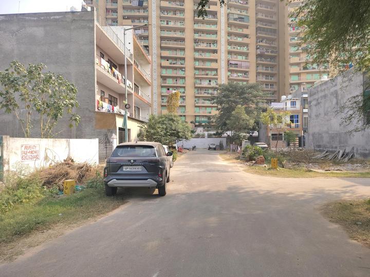 Omicron 3 Main Image 1