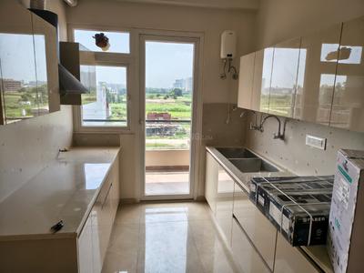 Kitchen Image of 1800 Sq.ft 3 BHK Apartment / Flat for rent in HLP Palmillas Plots, Ramgarh Bhudda Zirakpur for Rs. 36000