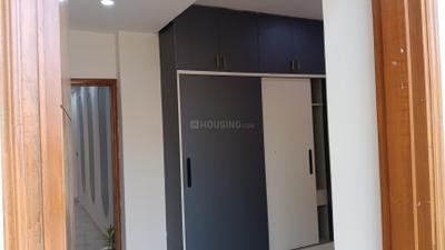 Bedroom Image of 1350 Sq.ft 3 BHK Apartment / Flat for sale in Sector 72 Noida for Rs. 4650000