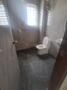 Bathroom Image of 1300 Sq.ft 2 BHK Apartment / Flat for rent in Shanti Nagar Bengaluru for Rs. 55000