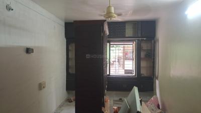 Living Room Image of 1000 Sq.ft 2 BHK Apartment / Flat for rent in Vishrantwadi Pune for Rs. 22000