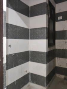 Common Bathroom Image of 450 Sq.ft 1 BHK Builder Floor for sale in Ved Vihar Ghaziabad for Rs. 1430422