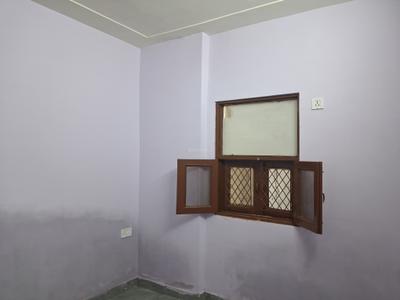 Bedroom Image of 688 Sq.ft 2 BHK Apartment / Flat for sale in Paschim Vihar New Delhi for Rs. 7000000