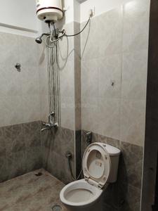 Bathroom Image of 1535 Sq.ft 3 BHK Apartment / Flat for rent in Metropolis Pristine, Electronic City Bengaluru for Rs. 39500