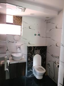 Common Bathroom Image of 1750 Sq.ft 3 BHK Apartment / Flat for sale in Sector 10 Dwarka New Delhi for Rs. 27500000