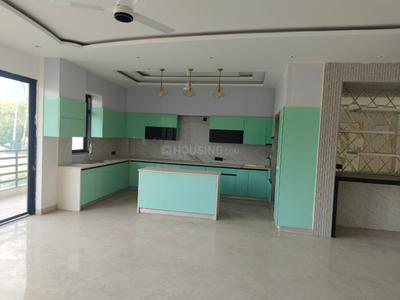 Kitchen Image of 2500 Sq.ft 4 BHK Builder Floor for sale in Sector 5 Gurgaon for Rs. 26000000