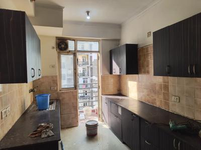 Kitchen Image of 1349 Sq.ft 3 BHK Apartment / Flat for rent in Gardenia Glory, Sector 46 Noida for Rs. 36500