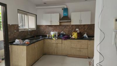 Kitchen Image of 2000 Sq.ft 3 BHK Independent House for rent in SS Infinitus Phase 10 O1, Nipania Indore for Rs. 35000