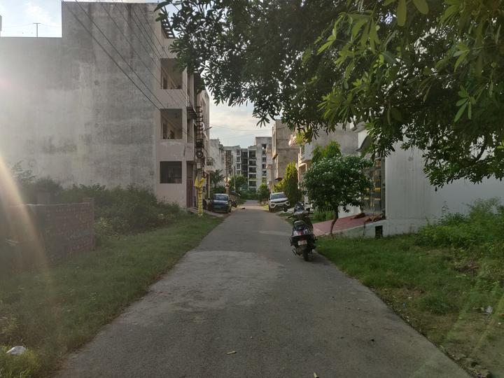 Sector G, LDA Colony Main Image 1