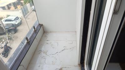 Balcony Image of 700 Sq.ft 1 RK Independent House for rent in Sector 57 Gurgaon for Rs. 26000