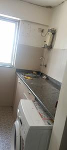 Kitchen Image of Girl in Prabhadevi, Mumbai