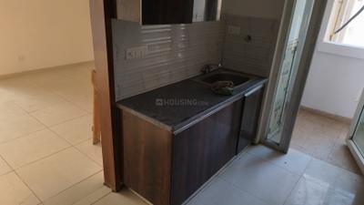 Kitchen Image of 2275 Sq.ft 3 BHK Apartment / Flat for rent in Sunworld Arista, Sector 168 Noida for Rs. 48000
