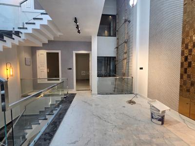 Balcony Image of 3000 Sq.ft 4 BHK Independent House for sale in Chitaipur Varanasi for Rs. 19500000