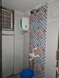 Common Bathroom Image of 800 Sq.ft 1 BHK Independent House for rent in Wagholi Pune for Rs. 12000