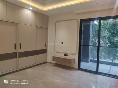 Bedroom Image of 1260 Sq.ft 3 BHK Builder Floor for sale in Paschim Vihar New Delhi for Rs. 31000000