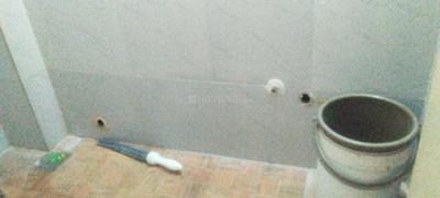 Bathroom Image of 950 Sq.ft 2 BHK Apartment / Flat for sale in Palanpur Surat for Rs. 2100000