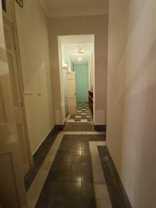 Image of 2200 Sq.ft 2.5 BHK Apartment / Flat for rent in Colaba, Mumbai for Rs. 250000