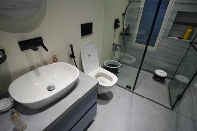 Bathroom Image of 2451 Sq.ft 5 BHK Apartment / Flat for sale in Indiabulls Sky Forest, Parel Mumbai for Rs. 175000000