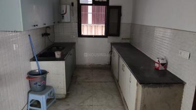 Kitchen Image of 1800 Sq.ft 3 BHK Builder Floor for rent in Sector 46 Noida for Rs. 90000