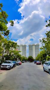 Image of 3008 Sq.ft 4.5 BHK Villa for sale in Paramount Golfforeste Villas, Surajpur, Greater Noida for Rs. 31800000
