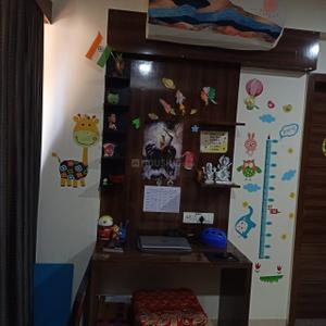 Bedroom Image of 2637 Sq.ft 3 BHK Apartment / Flat for sale in Shivalay Parisar, Kudasan Gandhinagar for Rs. 14500000
