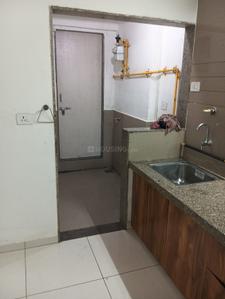 Kitchen Image of 1200 Sq.ft 2 BHK Apartment / Flat for rent in Zaveri Greens, Ghuma Ahmedabad for Rs. 20000