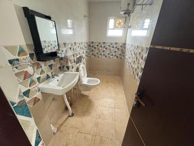 Bathroom Image of 1579 Sq.ft 3 BHK Apartment / Flat for sale in Bariatu Ranchi for Rs. 7000009